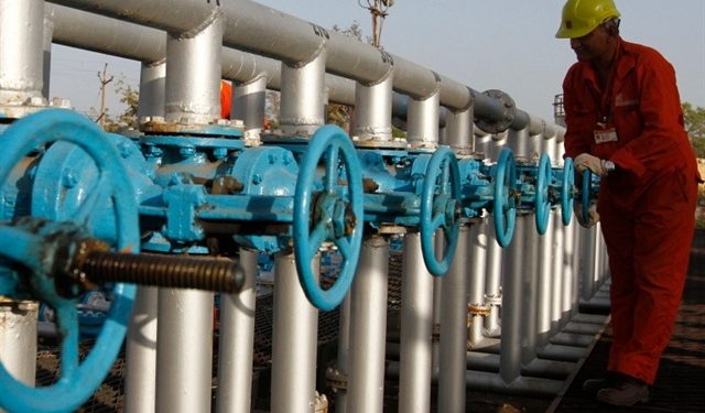 Châu Âu cấm vận dầu mỏ của Nga ảnh 1