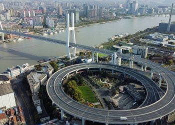 ViMoney: Lệnh phong tỏa tại Thượng Hải sẽ tác động mạnh tới thương mại toàn cầu