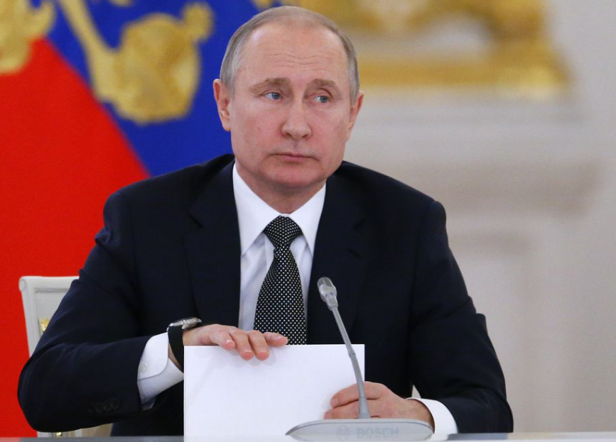 Tổng thống Putin tìm mọi cách để vực dậy nền kinh tế Nga hùng cường.