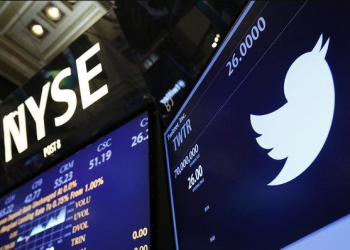 Quyết tâm mua Twitter, Elon Musk tung chiêu lạ