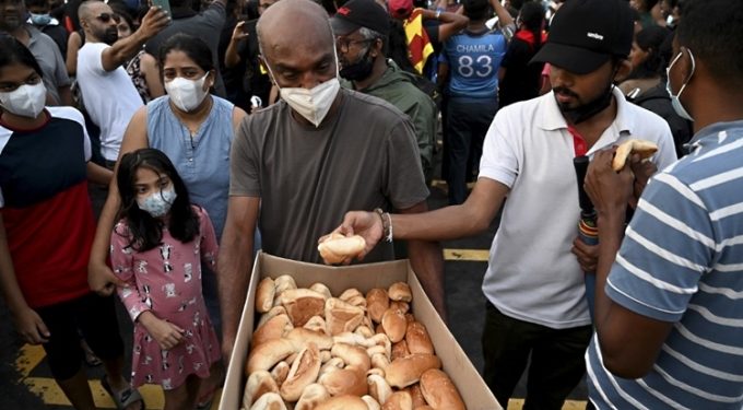 Không trả được khoản nợ nước ngoài 51 tỷ USD, Sri Lanka tuyên bố vỡ nợ