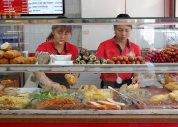 Khiến nhiều khách nhập viện, chủ quán bánh mì Liên Hoa bị phạt 92 triệu đồng