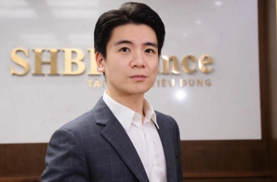 Lộ diện 2 phó chủ tịch mới của SHB