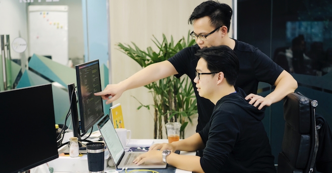 Người xây dựng - người phá vỡ thị trường blockchain Việt Nam 1