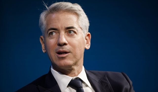 Bill Ackman: Lạm phát chỉ giảm khi Fed mạnh bạo hơn hoặc thị trường chứng khoán sụp đổ