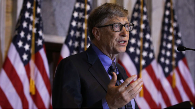 Bill Gates: Kinh tế toàn cầu sẽ giảm tốc khi các NHTW nâng lãi suất
