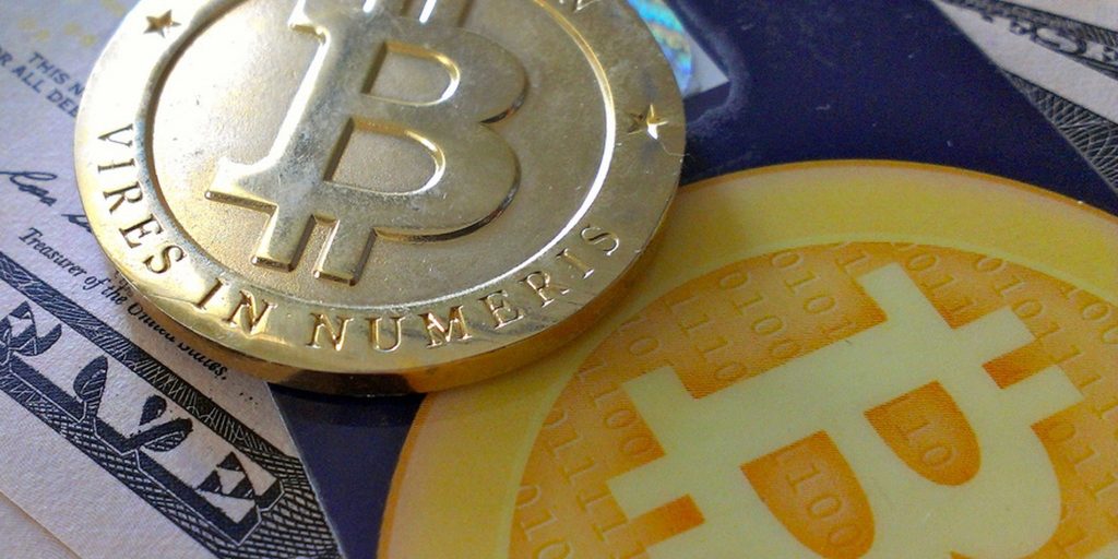 Bitcoin được giao dịch đạt 5,6 tỷ USD trong bối cảnh thị trường hỗn loạn