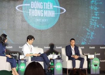 Dòng tiền mạnh vào chứng khoán trước đây đến từ đâu, nhóm Ngân hàng, Bất động sản đã đủ hấp dẫn?