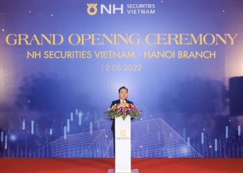 Khai trương chi nhánh Hà Nội, NHSV tặng khách hàng ưu đãi nhân ba - Ảnh 1.