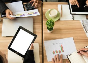 Lịch sự kiện và tin vắn chứng khoán ngày 4/5