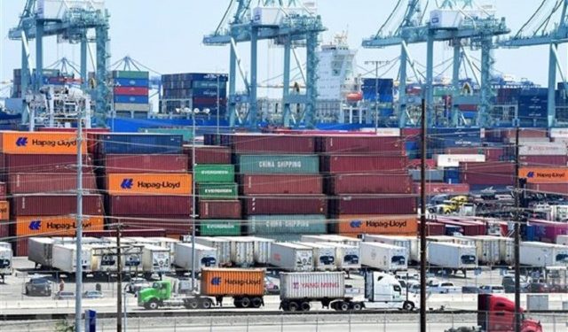 Mỹ xem xét gia hạn thuế quan đối với hàng nhập khẩu Trung Quốc