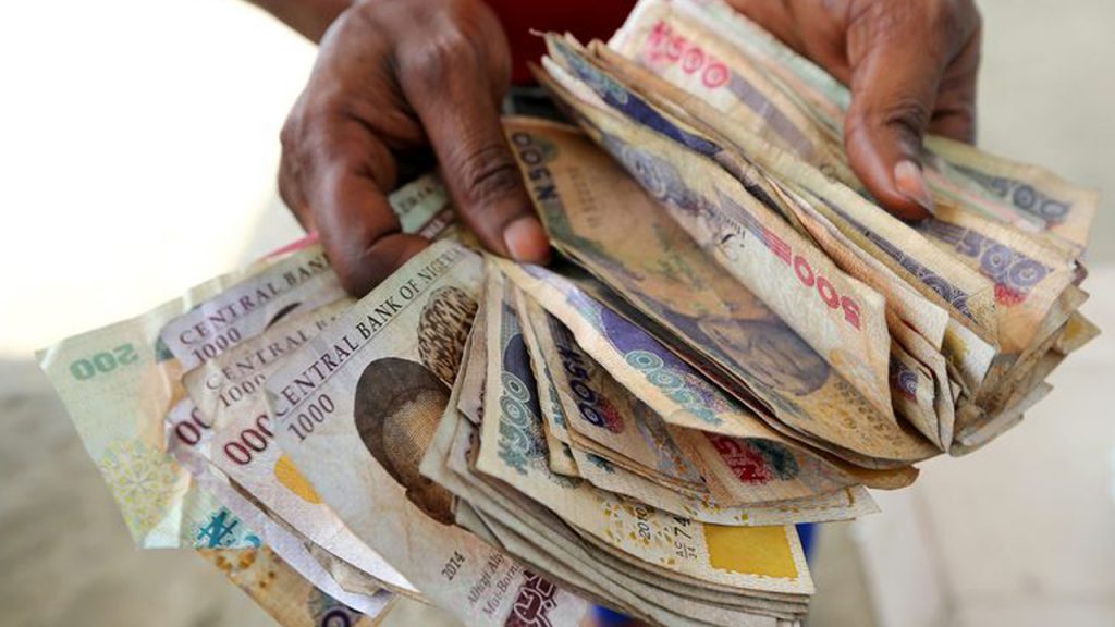 Đồng naira của Nigeria giảm xuống mức thấp mới trong đợt bầu cử