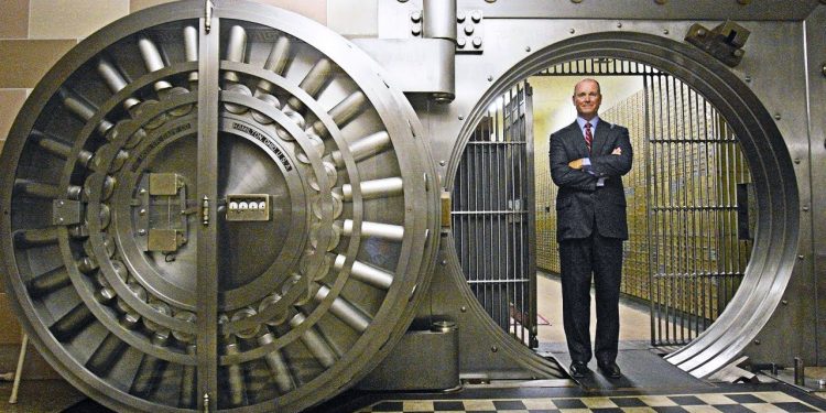 Giới nhà giàu thế giới “ém tiền” ở đâu?