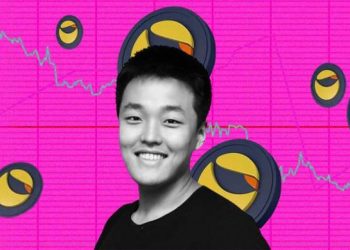 Người dân Hàn Quốc đua nhau bắt đáy Luna