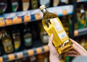 Giá dầu ăn tăng lên hơn 55 nghìn đồng/lít