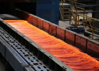 Từ đầu năm đến nay, giá thép 10 lần điều chỉnh