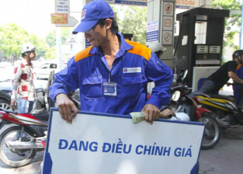 Dự báo giá xăng ngày mai (1/12)