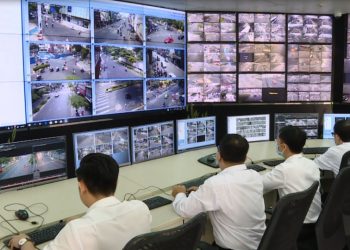 Đề xuất thông qua trạm cân, phạt nguội xe quá tải ở TP HCM