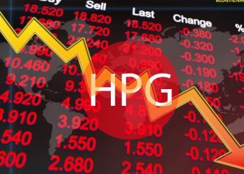 Hòa Phát (HPG) mất hơn 5 tỷ USD vốn hóa, bằng tổng 5 ngân hàng cộng lại chỉ sau vài tháng