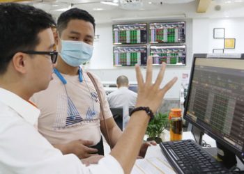 Thị trường chứng khoán tốt lên từng ngày  - Ảnh 1.