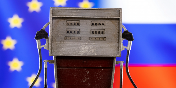 “Chiến hạm Nga” sẽ trụ vững được bao lâu khi phương Tây đặt trần giá dầu?