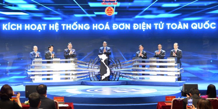 Từ 1/7 người tiêu dùng có thể dùng hoá đơn điện tử để chơi "xổ số"