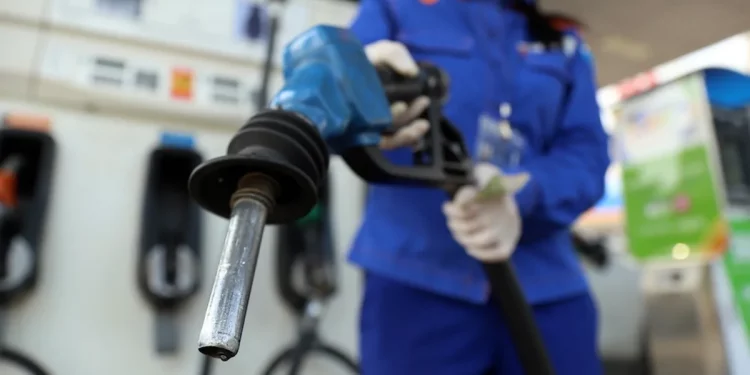 Đề nghị của VCCI về thuế tiêu thụ đặc biệt với xăng