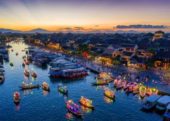 Du lịch 6 tháng đầu năm: Có tỉnh thu hơn 2 tỷ USD