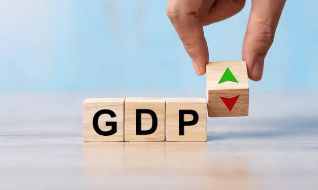GDP quý II cao nhất trong hơn 1 thập kỷ, tăng 7,72%