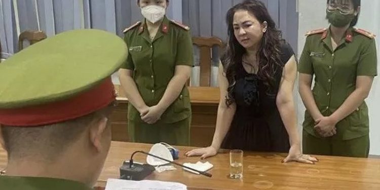 Bà Nguyễn Phương Hằng chỉ còn duy nhất 1 người bào chữa