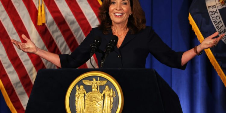 Thống đốc New York chưa cam kết ký luật về cấm khai thác Bitcoin