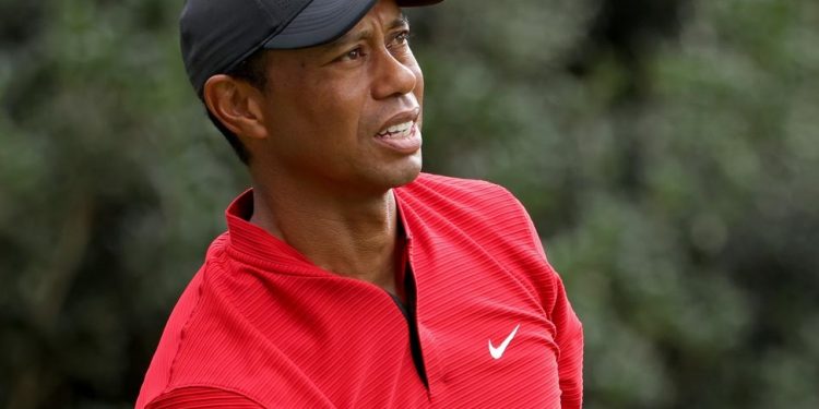 Forbes chính thức công nhận Tiger Woods là tỷ phú