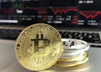 ViMoney: Mối tương quan giữa Bitcoin và chứng khoán ở mức thấp nhất trong năm 2022