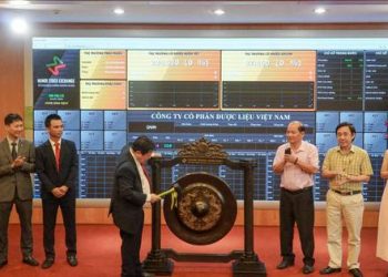 Dược liệu Việt Nam (DVM) chính thức niêm yết 35,65 triệu cổ phiếu trên HNX