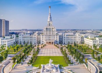 HNX chấp thuận cho Vingroup niêm yết hơn 3.500 tỷ đồng trái phiếu - Ảnh 1.