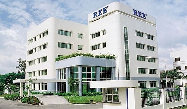 REE nói gì về việc bị xử phạt do không báo cáo giao dịch? - Ảnh 1.