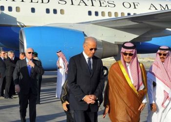 Tại sao Tổng thống Mỹ kiên trì với chuyến công du đến Saudi Arabia?