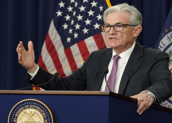 Mỹ trong cơn ác mộng suy thoái và 5 điều “răn” của FED