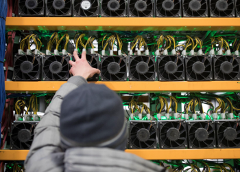 Chi phí mining Bitcoin sụt đáy, thợ đào có cơ hội lớn?