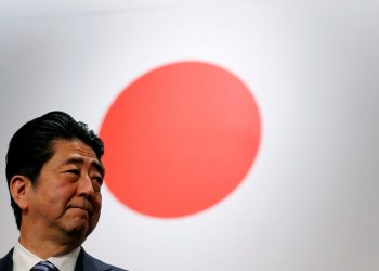 Cựu thủ tướng Nhật Shinzo Abe bị ám sát, vì sao đồng yên tăng giá?