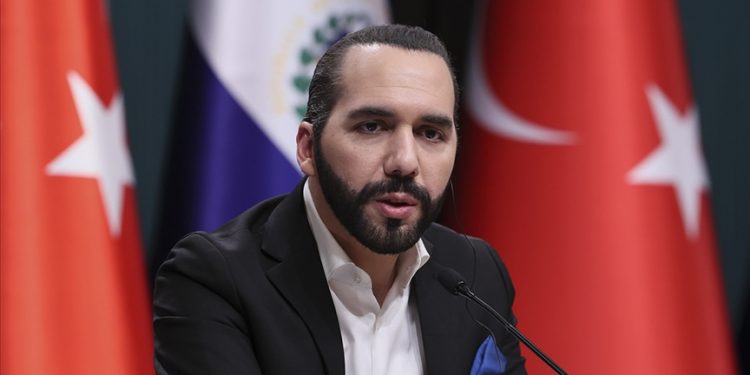 El Salvador mua lại trái phiếu sau vụ cá cược Bitcoin tồi tệ