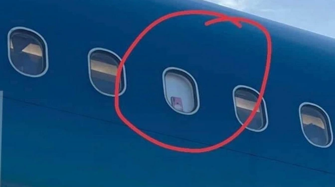 Chiếc điện thoại cài ở cửa sổ máy bay: Lãnh đạo Cục Hàng không lên tiếng