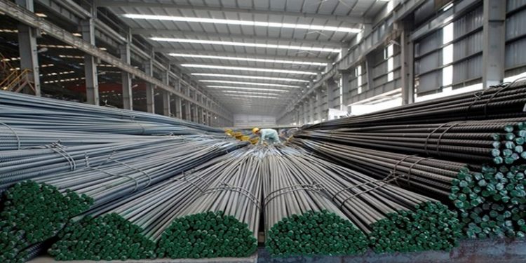 Giảm 8 lần, giá thép xây dựng tụt gần 4 triệu/tấn trong 2 tháng