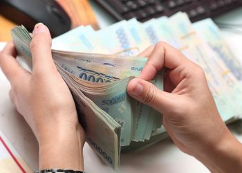 Tất tần tật những điều cần biết về vay tiền theo sim điện thoại