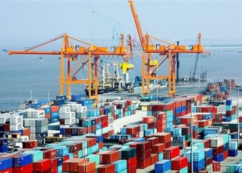 Việt Nam xuất siêu 764 triệu USD trong 7 tháng đầu năm