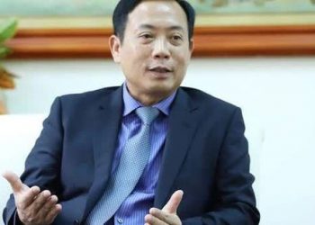 Cựu chủ tịch Ủy ban Chứng khoán Nhà nước Trần Văn Dũng làm chuyên viên phòng báo chí