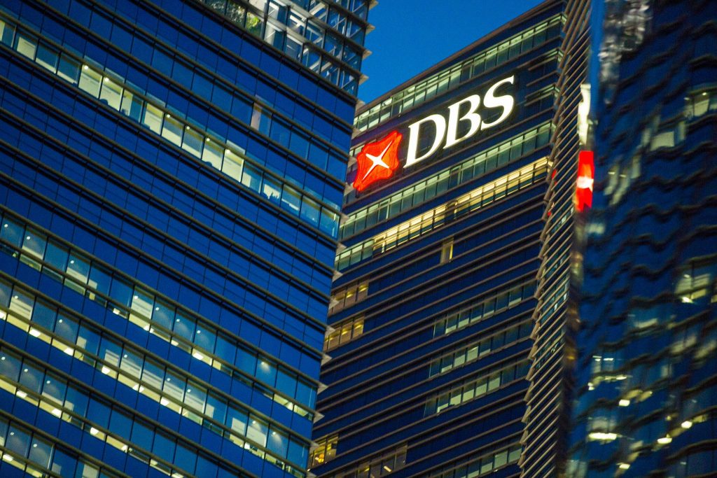 Giao dịch tiền điện tử tại Ngân hàng DBS tăng về khối lượng khi các nhà đầu tư mua vào mức giảm