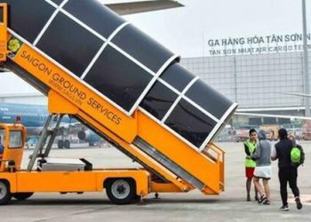 "Ông lớn" dịch vụ sân bay bị phạt 500 triệu, thu hồi 2 tỷ đồng