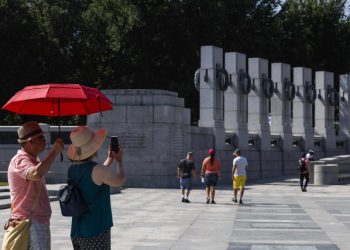 Lạm phát phá hủy các kỳ nghỉ du lịch của người Mỹ