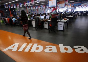 Alibaba sa thải 7% nhân viên